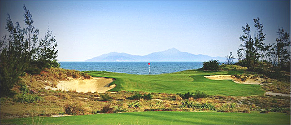 Dunes Golf Course (Photo: dananggolfclub.com)