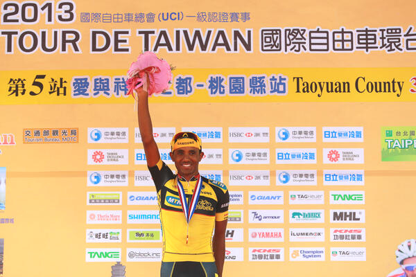 Tsegau Grmay winner of Stage 5 Tour de Taiwan (Photo: allezandy.blogspot.com)