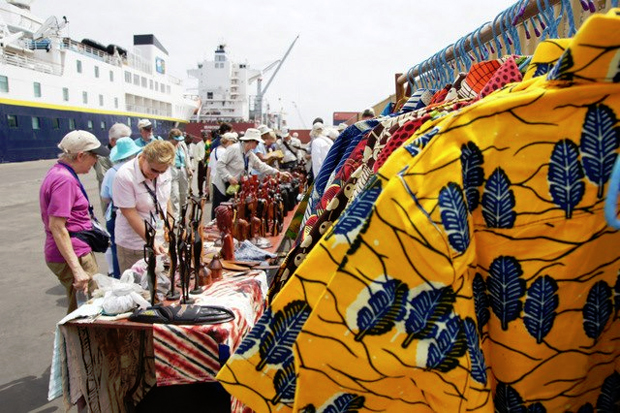 Tourists in Monrovia, Liberia (Photo: Courtesy of barefootsafari.com)