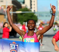A 1-2 finish for Ethiopian Athletes in Bix 7 women’s race