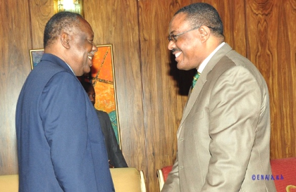 CAF President Issa hayatou (left) with Prime Minister Hailemariam Desalegn (Photo: ENA)