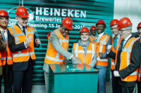 Pictured, His Excellency the Prime Minister of Ethiopia,  Hailemariam Desalegn (centre) pushes the button to officially start production at HEINEKEN's new EUR 110m brewery on the outskirts of Addis Ababa. He was welcomed at the ceremony by (left to right)  Mr Johan Doyer, Managing Director of HEINEKEN Ethiopia; Mr Jean-François van Boxmeer, Chairman of the Executive Board and CEO of HEINEKEN; Mrs Charlene de Carvalho - Heineken; Mr Anteneh Mitiku - Brewery Manager; Mr Alexander de Carvalho and Mr Siep Hiemstra - President, Africa Middle East Region of HEINEKEN. (Photo: Heineken)